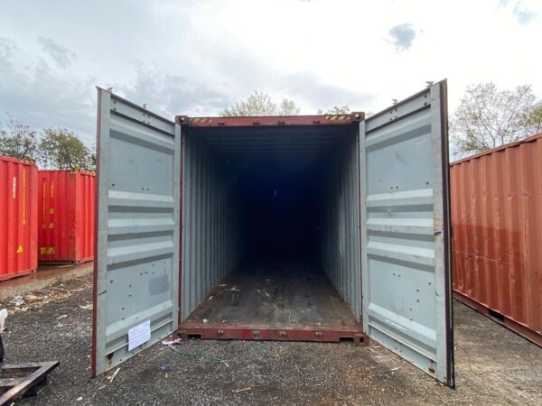 Clean 40ft Shipping Container.