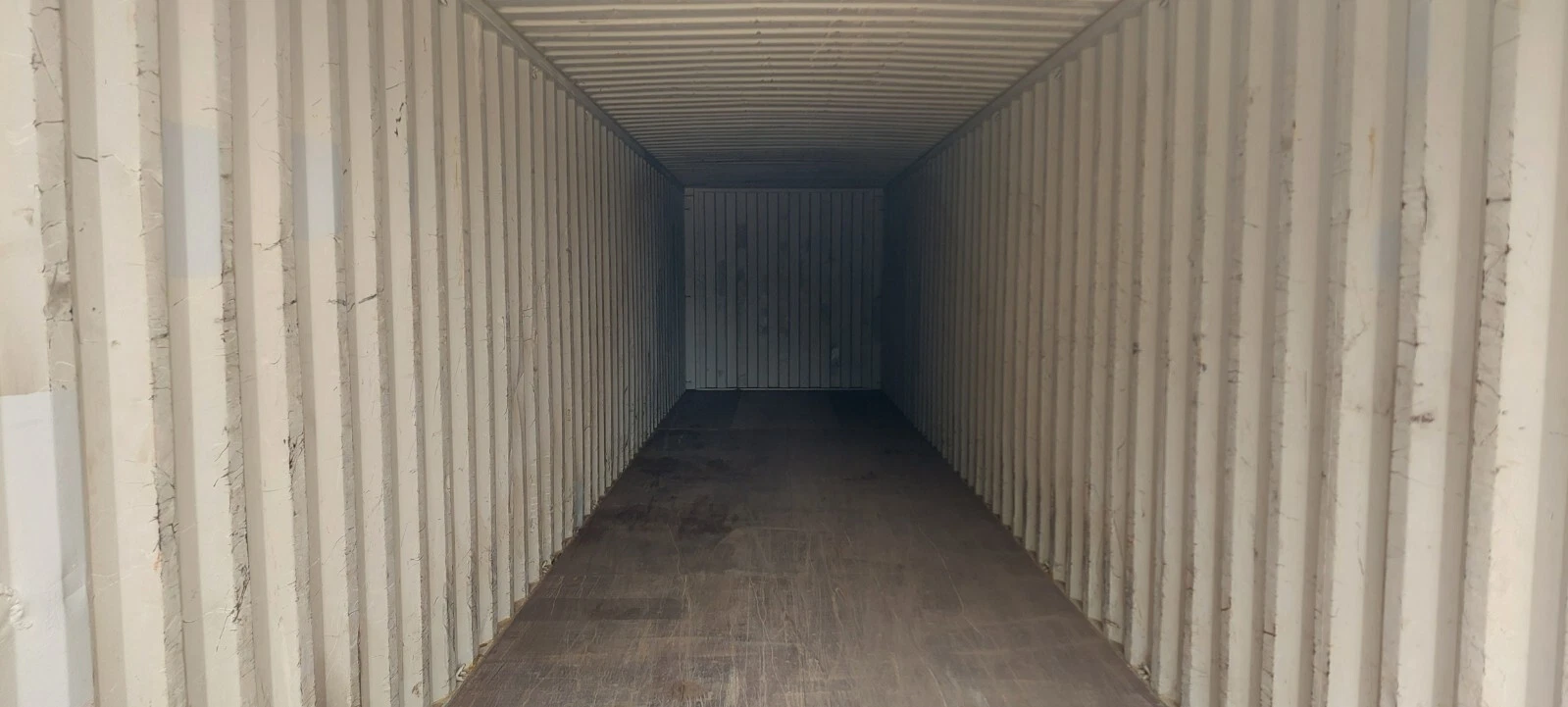 Watertight 40ft Shipping Container – Extra Space for Storage. - Image 4