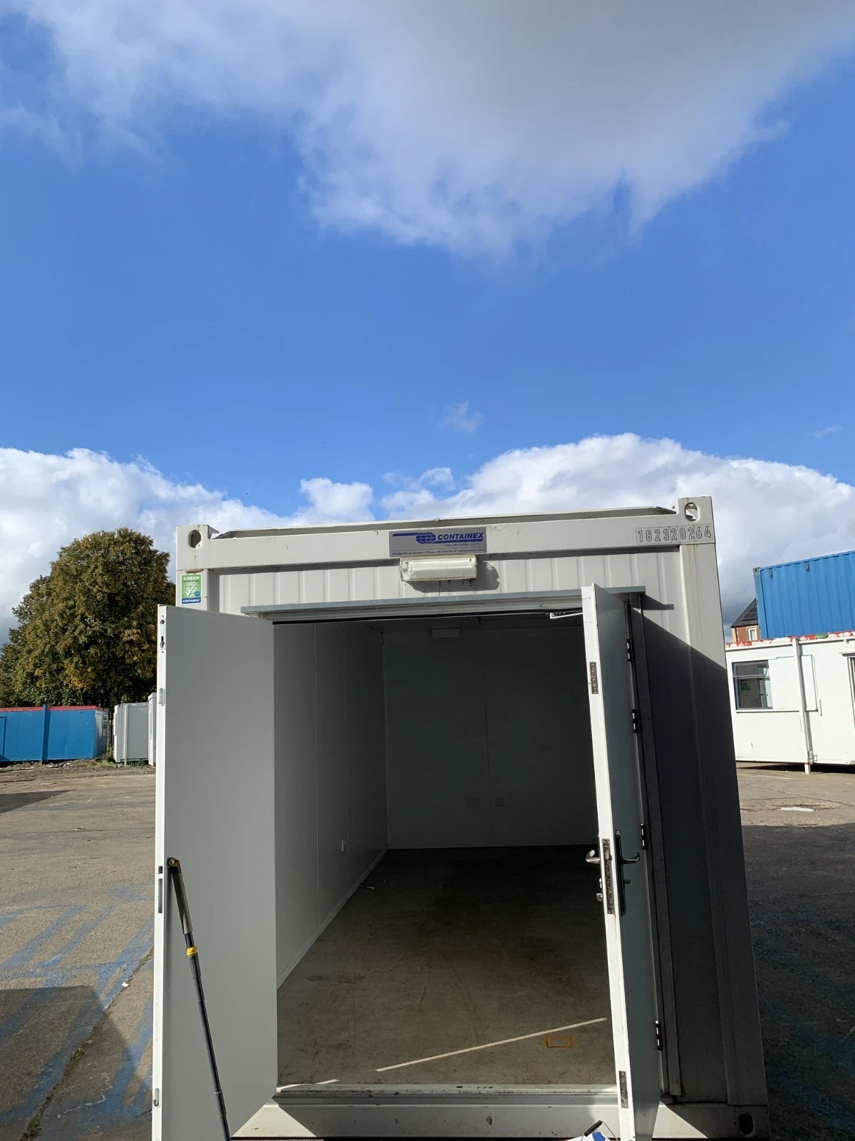 20ft x 8ft Insulated Storage Unit – Durable Steel Container - Image 2