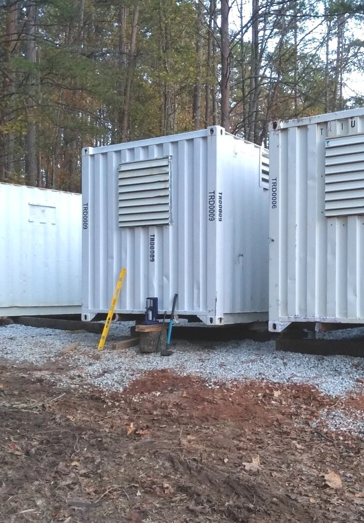 40 ft Container Shop – Climate Controlled Office + Inventory Storage / Racking - Image 2