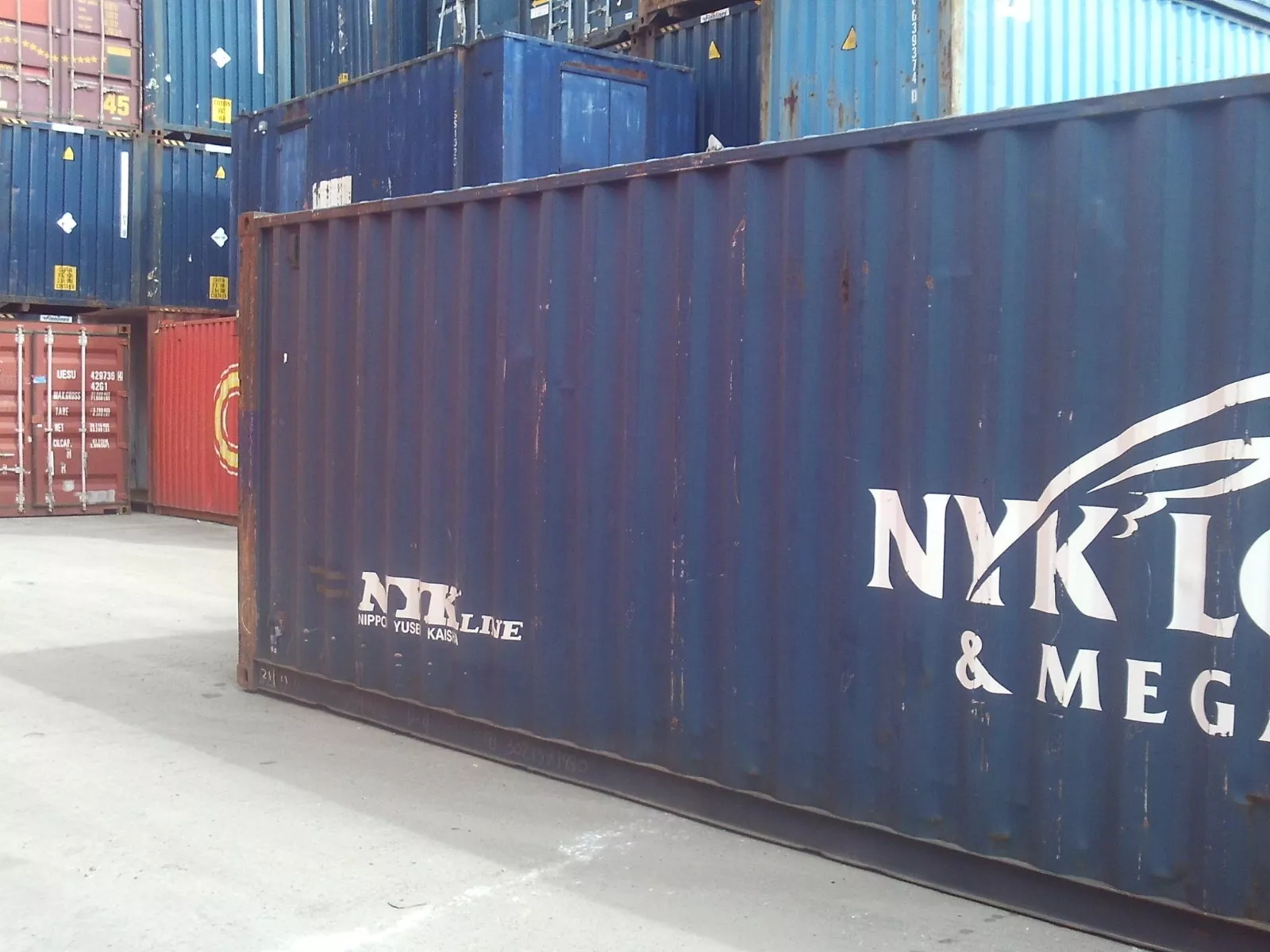 40 ‘ Standard Quality Shipping / Storage Container - Image 6