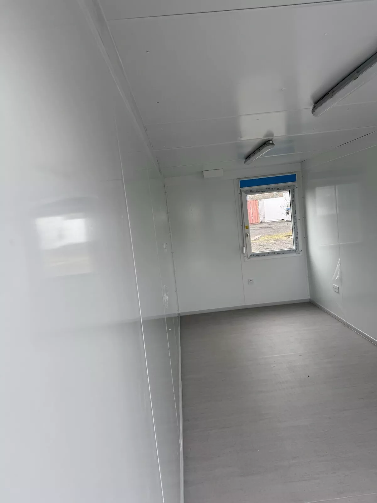 Container Office - Image 5