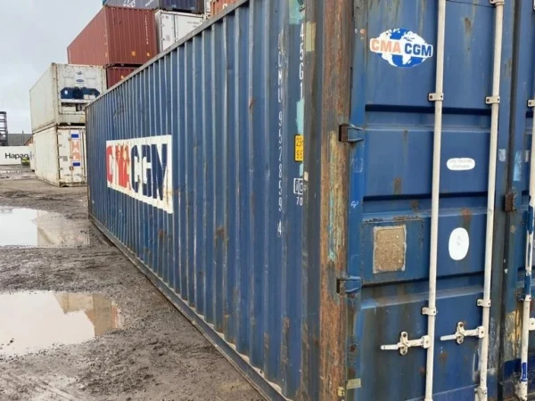 40ft shipping container in Stock Today